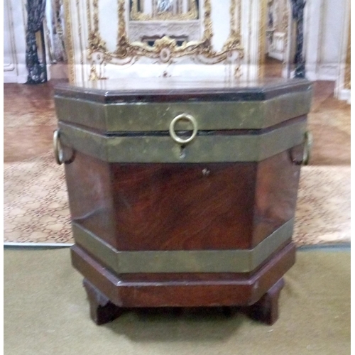 415 - Georgian Mahogany and Brass Bound Wine Cooler.
45cm high,44cm wide,44cm deep.