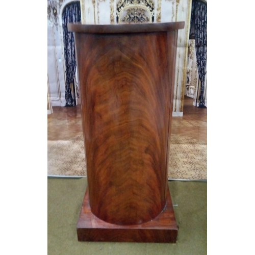 426 - Victorian Cylinder Cupboard, Slight veneer damage as pictured.
81cm high,40cm x 40cm