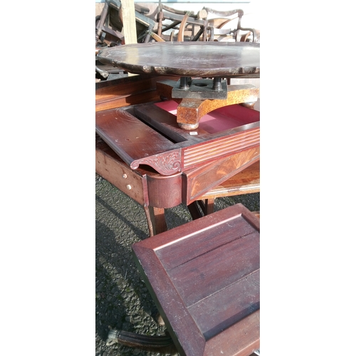 1300 - A Large Quantity Of Furniture Parts Including Table Tops,Table Bases,Chairs Spindles And More