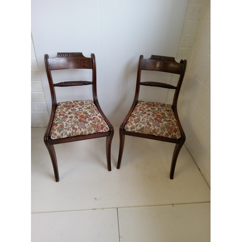 788 - A set of 2x Regency Dining Chairs.
83cm High,46cm Wide,40cm Deep.