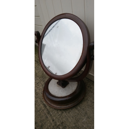 1271 - Dressing Table Mirror With Marble Inset Base.
38cm Diameter base (Damage to trim), 44cm Diameter Mir... 