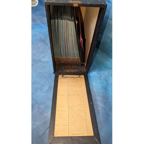 798 - A Rondo Gramophone Record Case and Contents