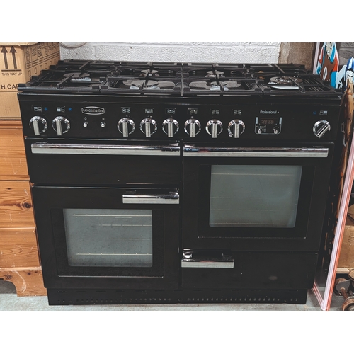 800.1 - A Rangemaster Professional 110 Dual Fuel Gas Hob/Electric Oven Cooker.