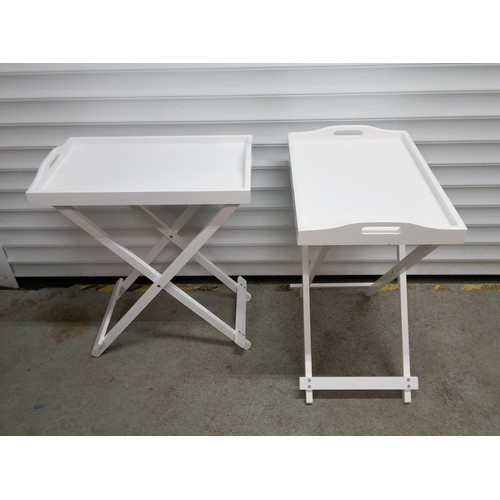 363B - A Pair of White Painted Trays on Folding Stands.