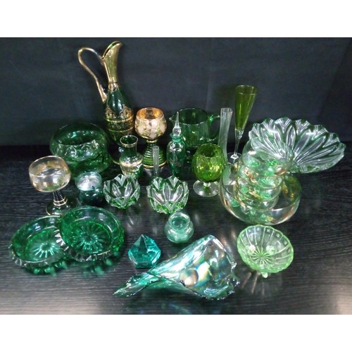 487 - A Mixed Selection of Green Glass items.