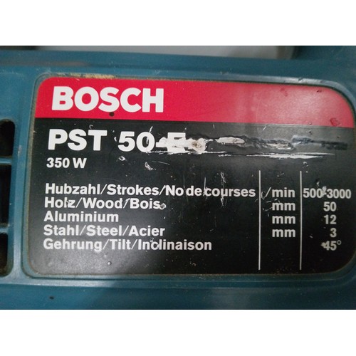 1587 - Bosch PST 240V Jigsaw with spare blades