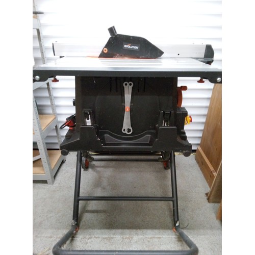 1600A - Evolution Rage 5-5 Folding Table saw on wheels