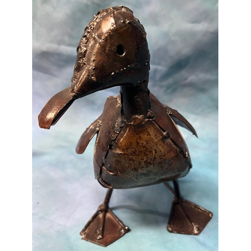 550 - 2x Metal duckling ornaments - 19cm high