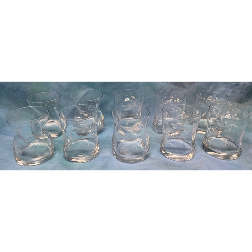 559 - 10X Vintage glass tumblers