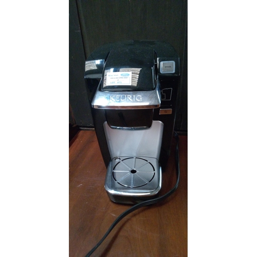 871 - Keurig K10 Coffee machine