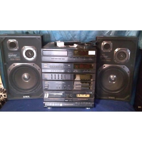 878 - Aiwa stereo with CD player, Equaliser, Tuner, Twin cassette and a pair of SX-780 Speakers