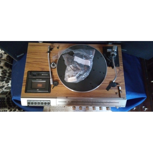 888 - A Hitachi STD-120 Record Player with Radio and tape