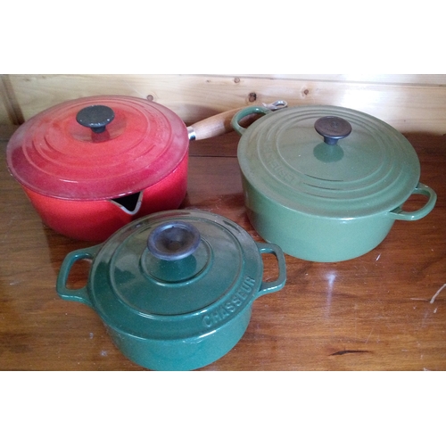 143 - 3 mixed Le creuset cookware, 1 large green lidded casserole dish, 1 small green casserole dish and o... 