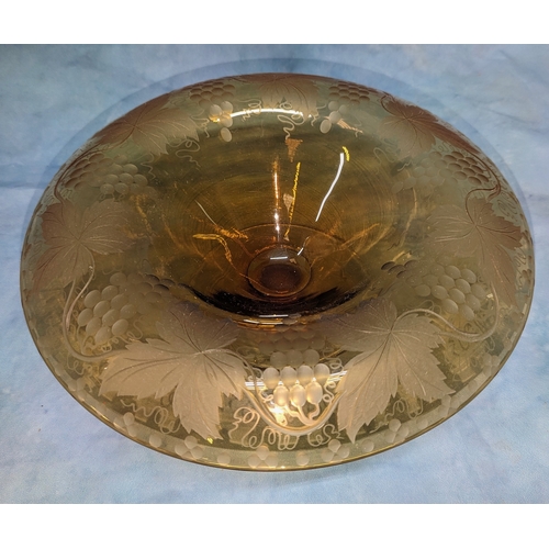 99 - Amber glass 19th century pedestal bowl with grape and vine motifs - 29cm diameter and 9cm tall