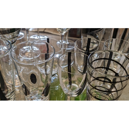 575 - A Large Collection of Vintage Black and White Decorated Lines and Bubbles Crystalware inc. Glasses a... 