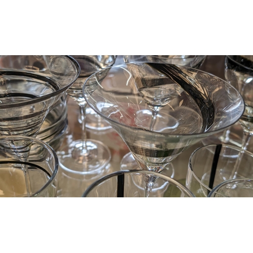 575 - A Large Collection of Vintage Black and White Decorated Lines and Bubbles Crystalware inc. Glasses a... 