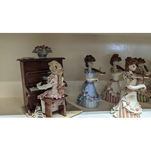 612 - Vintage Pottery Ornaments Depicting Musicians( Band), Plus Piano Player with Cat