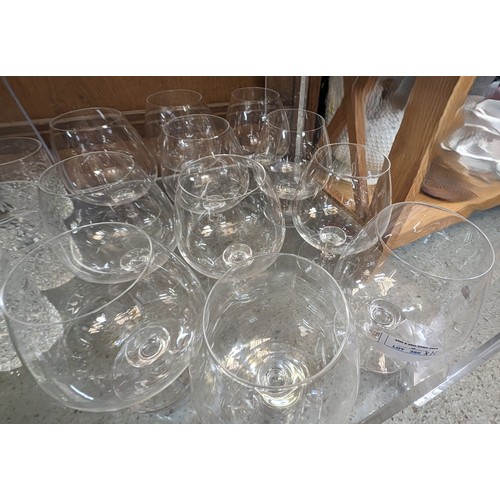 390 - 11x large brandy balloon glasses