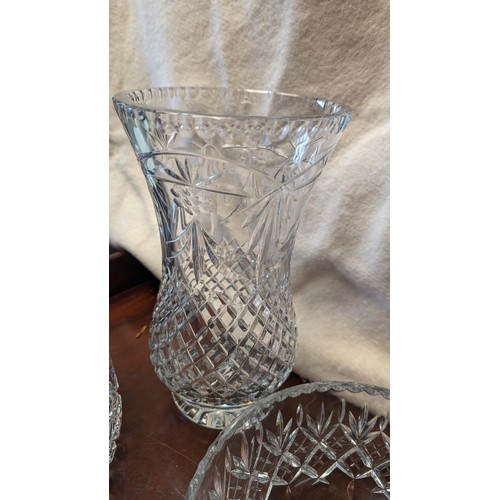 675 - 2 Vintage Lead crystal fruit bowls, large vase and cream jug - 4 items total.   From the country est... 