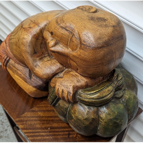 343 - Carved wooden figure - 28 x 45 x 22cm