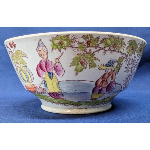 50 - An antique hand painted Chinese bowl