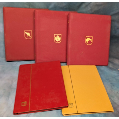 472 - 3x Stanley Gibbons albums (Commonwealth of Australia, Canada and New Zealand) AND 2x Abria Albums co... 