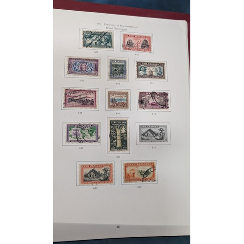 472 - 3x Stanley Gibbons albums (Commonwealth of Australia, Canada and New Zealand) AND 2x Abria Albums co... 