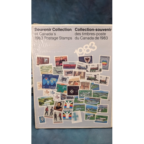 473 - Souvenir Collections of Canada's Postage stamps - 1981 Booklet. 1982-6 sealed boxes