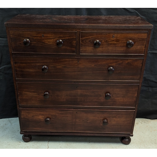 269 - Antique 5 drawer chest with wooden handles - 106 x 106 x50cm