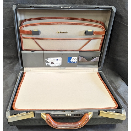 912 - Samsonite Briefcase