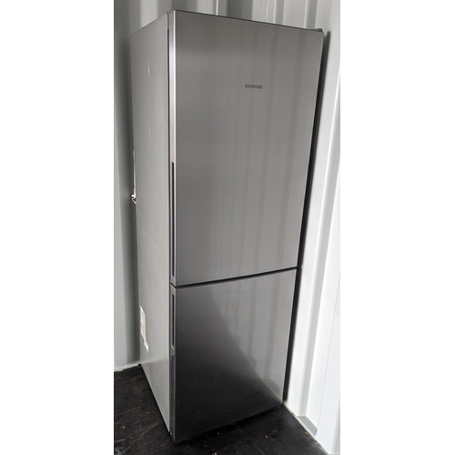 850 - A Siemens Stainless fridge freezer - 175 x 60 x 65cm