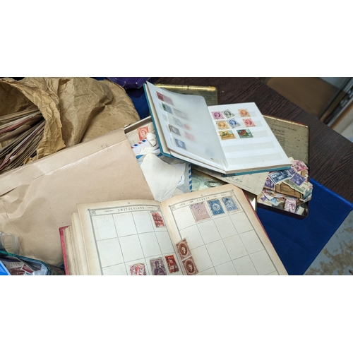 500 - A large quantity of used stamps, School boy albums and vintage tins  - Contains Worldwide, Commonwea... 