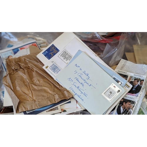 503 - A quantity of used stamps and First day covers etc - British, German, Worldwide, Commonwealth and mo... 