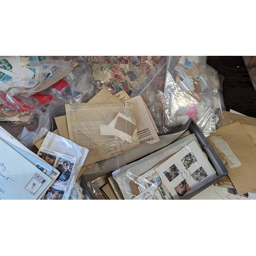 503 - A quantity of used stamps and First day covers etc - British, German, Worldwide, Commonwealth and mo... 