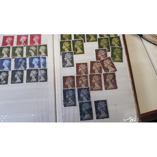 506 - A large selection of stamp albums containing - Britain, Worldwide, Commonwealth, King George VI and ... 