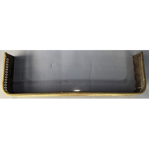 801 - Brass fire fender - 14 x 106 x 45