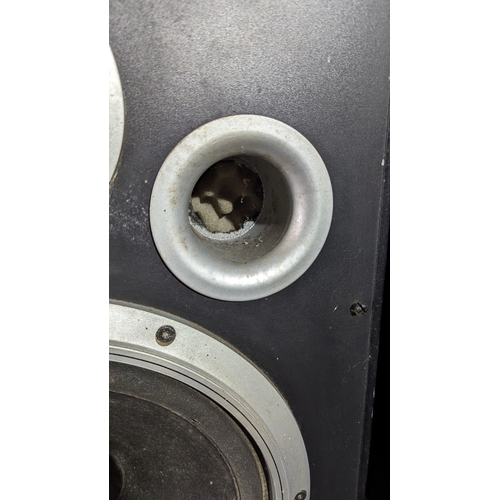 905 - A pair of Jamo D266 Speakers - some damage as pictured - 69 x 44 x 32cm