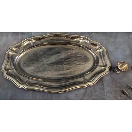 513 - A quantity of silverplatewear including an armorial tray and stainless steel platter