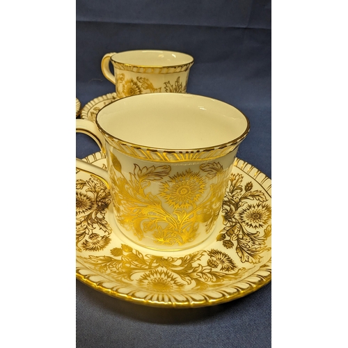 37 - Antique Royal Crown Derby Brocade gold gilt tea cups and saucers (14 pieces total) - Excellent condi... 