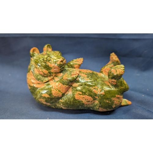 657 - Bear figurine - Gemstone Unakite 15cm Animal carving.   From the country estate.