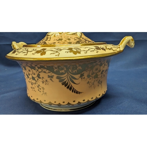 733 - Vintage Gold and Peach coloured dish with lid - 16 x 8cm approximately.   From the country estate.