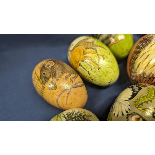 385 - A Collection of 11 x Rona Grischotti Painted Wooden Eggs Depicting Animals, Insects etc.  - Slight D... 