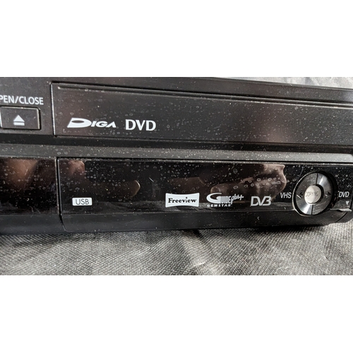 885 - Panasonic DMR-EZ49V DVD/VHS with remote