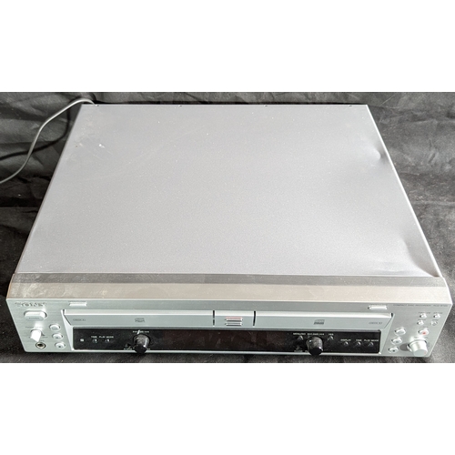 891 - Sony CD recorder- RCD-W100