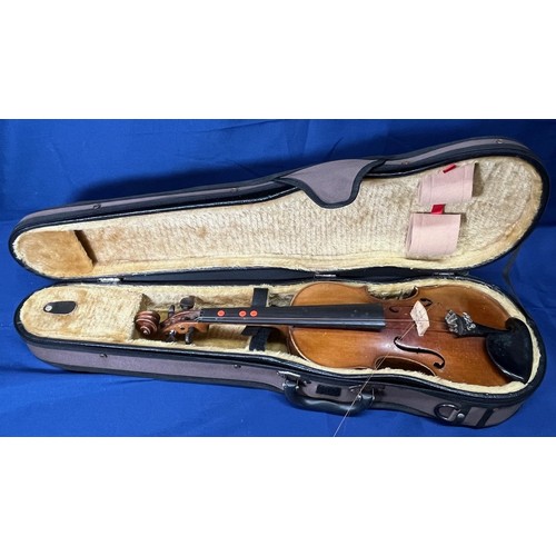 348 - Copie De Antonius Stradavarious Cremonenfis Facibat Anno 1721 Violin and Case (No bow)