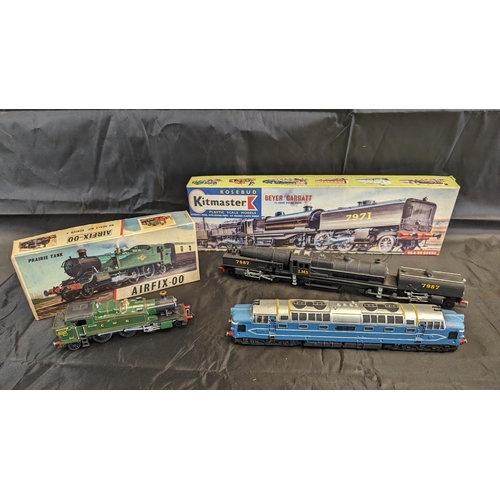 632 - A Rosebud Kitmaster 00/HO Gauge Beyer Garratt Plastic Model, Airfix Prairie Tank and Blue English El... 