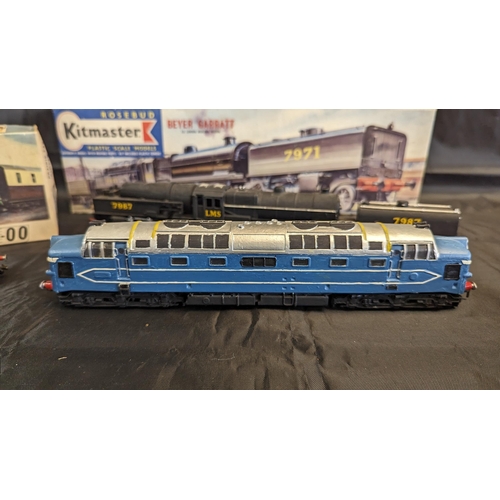 632 - A Rosebud Kitmaster 00/HO Gauge Beyer Garratt Plastic Model, Airfix Prairie Tank and Blue English El... 