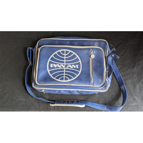 1061 - PAN AM Shoulder bag