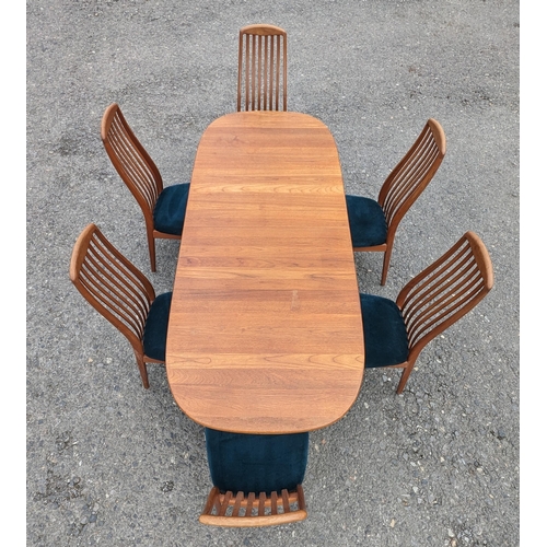 12 - Danish Glastrup teak table and 6 Chairs finish with teal seat covers - 73 x 140(closed) x 224 (open)... 