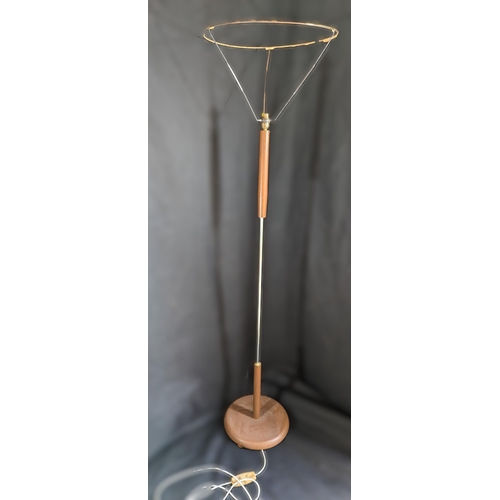 576B - Mid century standard lamp